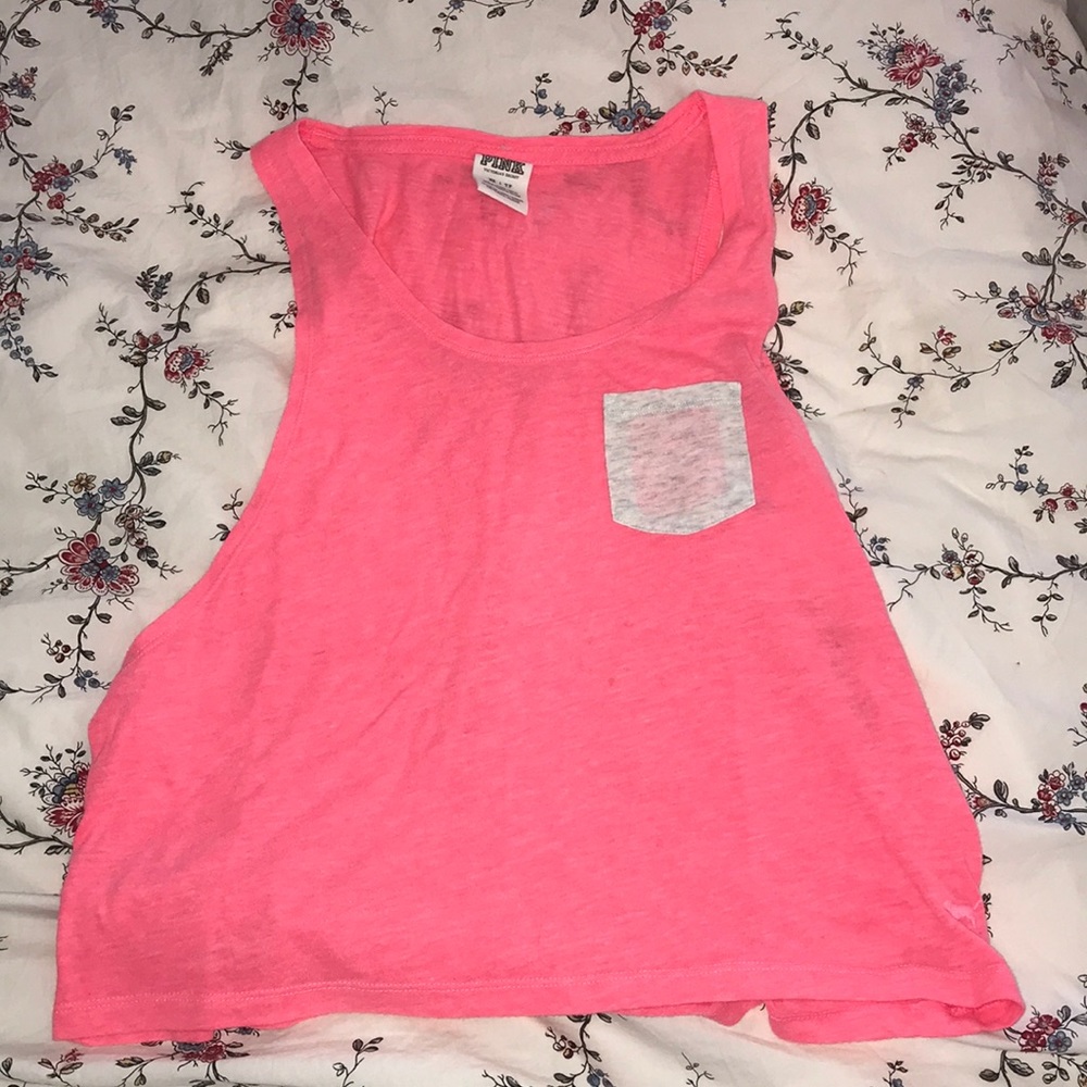 VS Pink Muscle Pocket Tee